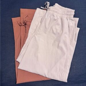 Old Navy wide leg cropped stretch tech pants bundle